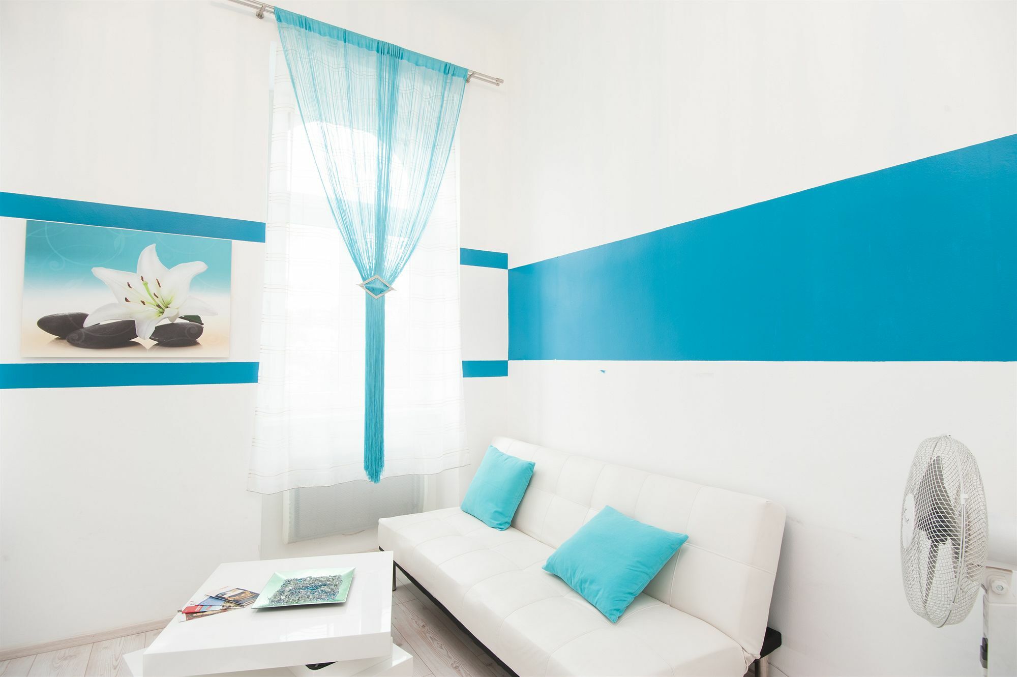 Royal Resort Apartments Westbahnhof Vienna Esterno foto