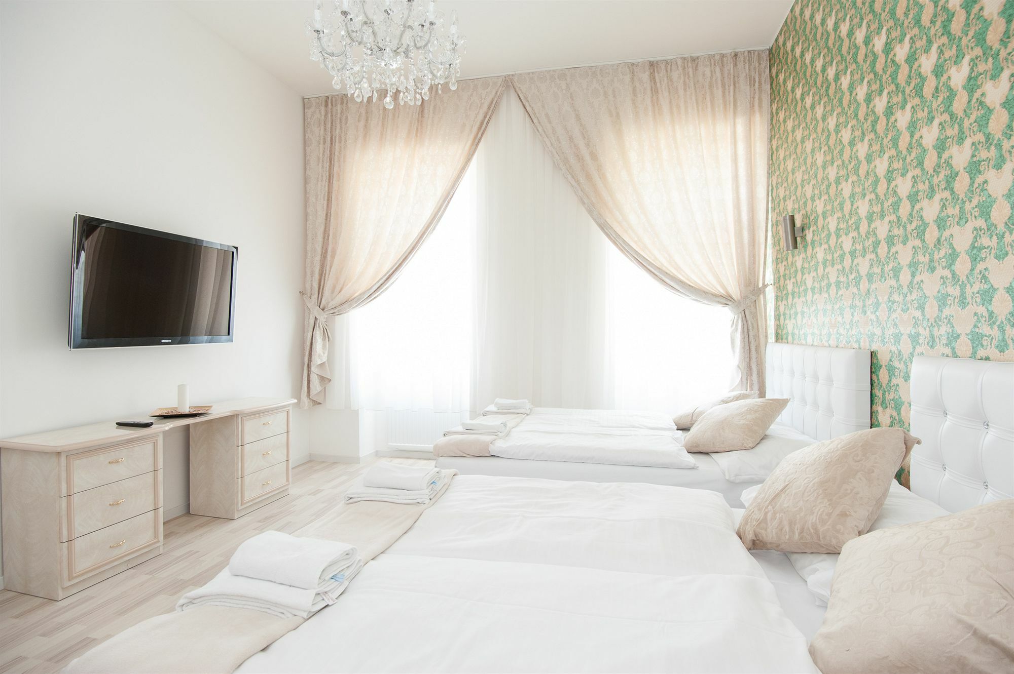 Royal Resort Apartments Westbahnhof Vienna Esterno foto
