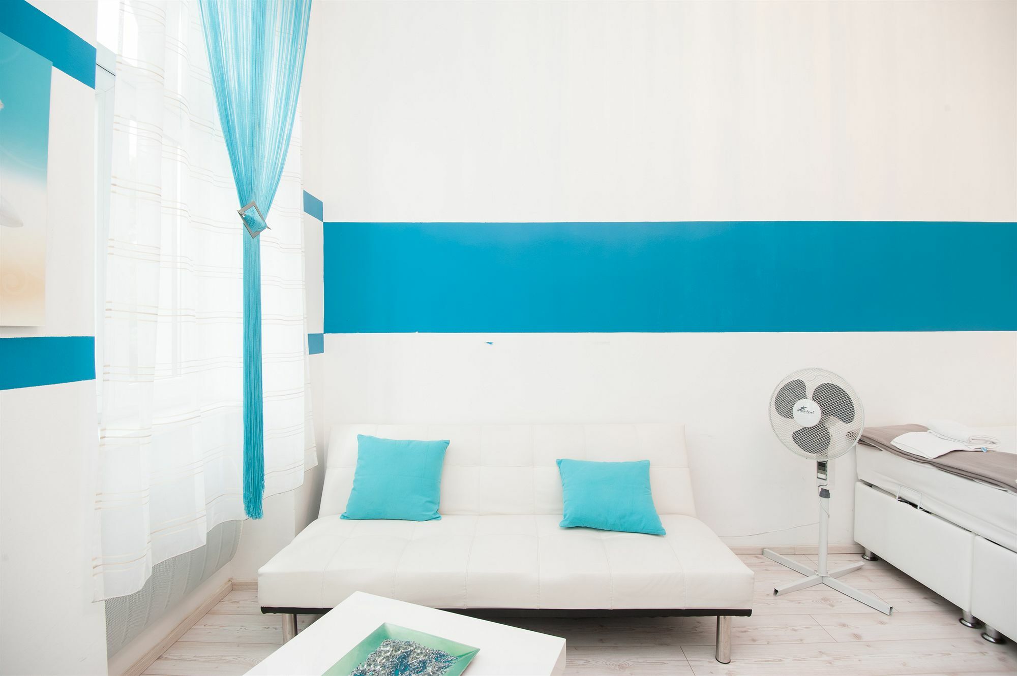 Royal Resort Apartments Westbahnhof Vienna Esterno foto